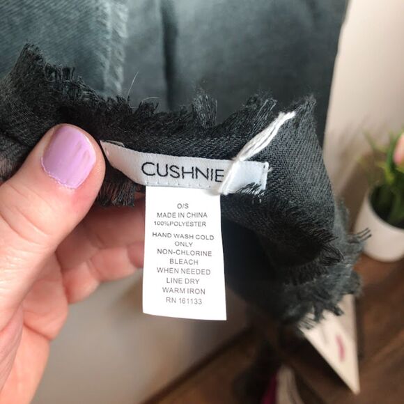 Carly Cushnie Oversized Ombre  Scart - Picture 9 of 9